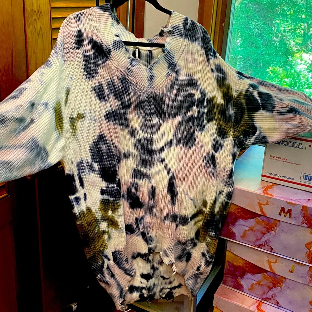 YMB -M/L Distressed Sweater - NWOT